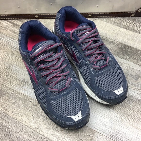 Brooks Shoes - Brooks Addiction A12 Running Shoes Size 7.5